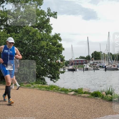 22.06.2025 - Viking Triathlon KatJ http://msf.ph/oto/8134403 22.06.2025 14:12:19 Laufen 490 meine-sportfotos.de