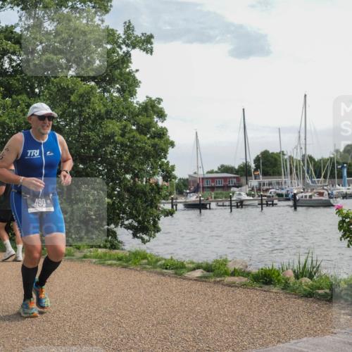 22.06.2025 - Viking Triathlon KatJ http://msf.ph/oto/8134407 22.06.2025 14:12:19 Laufen 490 meine-sportfotos.de
