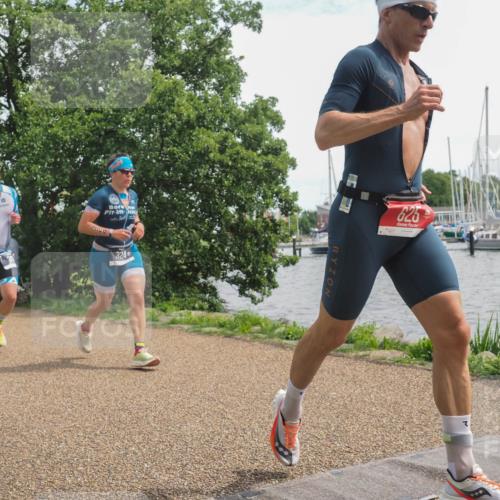 22.06.2025 - Viking Triathlon KatJ http://msf.ph/oto/8134455 22.06.2025 14:12:27 Laufen 65, 324, 361, 625 meine-sportfotos.de