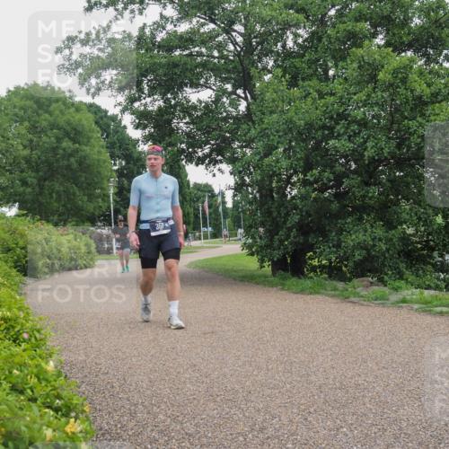 22.06.2025 - Viking Triathlon KatJ http://msf.ph/oto/8134463 22.06.2025 15:59:12 Laufen 357 meine-sportfotos.de