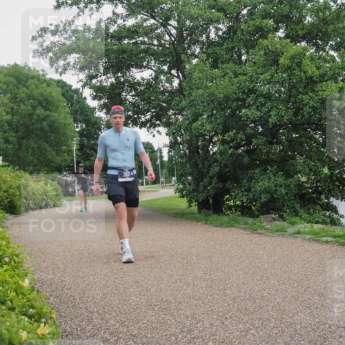 22.06.2025 - Viking Triathlon KatJ http://msf.ph/oto/8134467 22.06.2025 15:59:13 Laufen 357 meine-sportfotos.de