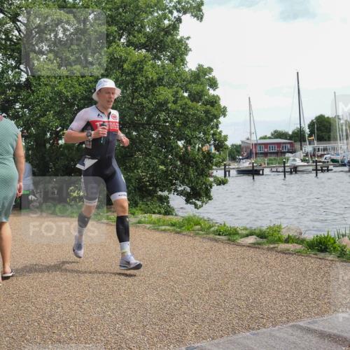 22.06.2025 - Viking Triathlon KatJ http://msf.ph/oto/8134484 22.06.2025 14:12:41 Laufen 31, 192, 416 meine-sportfotos.de