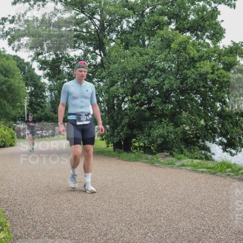 22.06.2025 - Viking Triathlon KatJ http://msf.ph/oto/8134488 22.06.2025 15:59:13 Laufen 357 meine-sportfotos.de