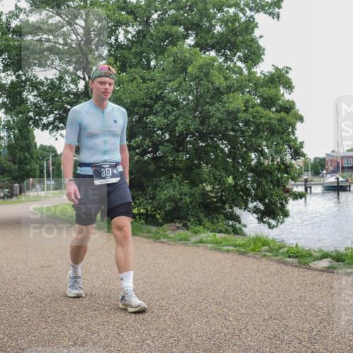 22.06.2025 - Viking Triathlon KatJ http://msf.ph/oto/8134509 22.06.2025 15:59:14 Laufen 357 meine-sportfotos.de