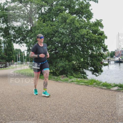 22.06.2025 - Viking Triathlon KatJ http://msf.ph/oto/8134544 22.06.2025 15:59:18 Laufen 201, 357 meine-sportfotos.de