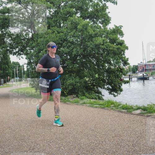 22.06.2025 - Viking Triathlon KatJ http://msf.ph/oto/8134548 22.06.2025 15:59:18 Laufen 201, 357 meine-sportfotos.de