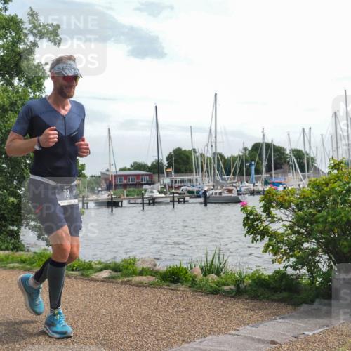 22.06.2025 - Viking Triathlon KatJ http://msf.ph/oto/8134561 22.06.2025 14:13:08 Laufen 78 meine-sportfotos.de