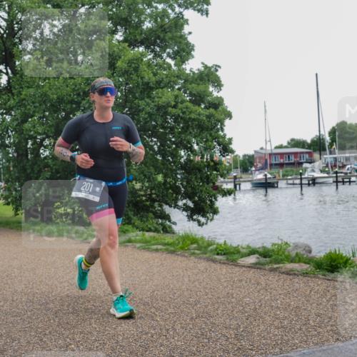 22.06.2025 - Viking Triathlon KatJ http://msf.ph/oto/8134562 22.06.2025 15:59:19 Laufen 201 meine-sportfotos.de