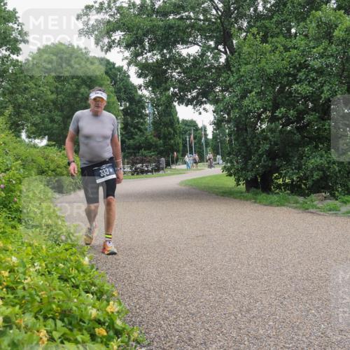 22.06.2025 - Viking Triathlon KatJ http://msf.ph/oto/8134592 22.06.2025 16:00:40 Laufen 333 meine-sportfotos.de