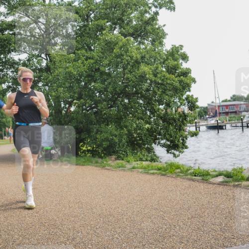 22.06.2025 - Viking Triathlon KatJ http://msf.ph/oto/8134657 22.06.2025 14:13:50 Laufen 310, 344, 548 meine-sportfotos.de