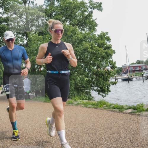 22.06.2025 - Viking Triathlon KatJ http://msf.ph/oto/8134668 22.06.2025 14:13:51 Laufen 344, 548 meine-sportfotos.de