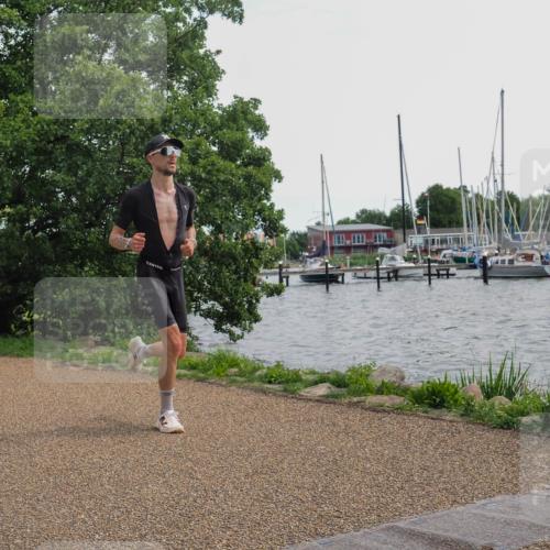 22.06.2025 - Viking Triathlon KatJ http://msf.ph/oto/8134705 22.06.2025 14:14:08 Laufen 140, 193 meine-sportfotos.de