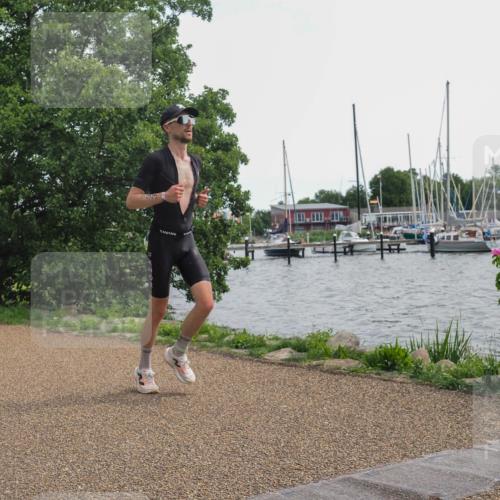 22.06.2025 - Viking Triathlon KatJ http://msf.ph/oto/8134707 22.06.2025 14:14:08 Laufen 140, 193 meine-sportfotos.de