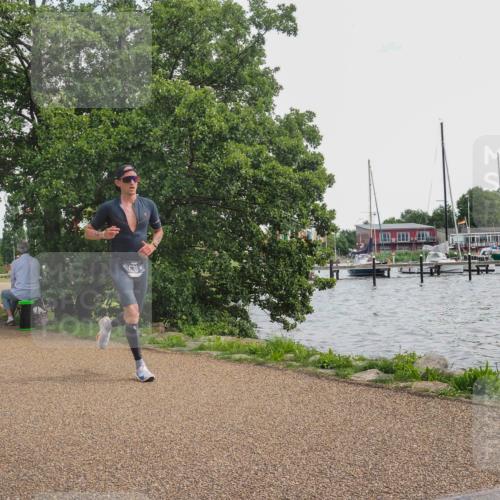 22.06.2025 - Viking Triathlon KatJ http://msf.ph/oto/8134742 22.06.2025 14:14:15 Laufen 520 meine-sportfotos.de