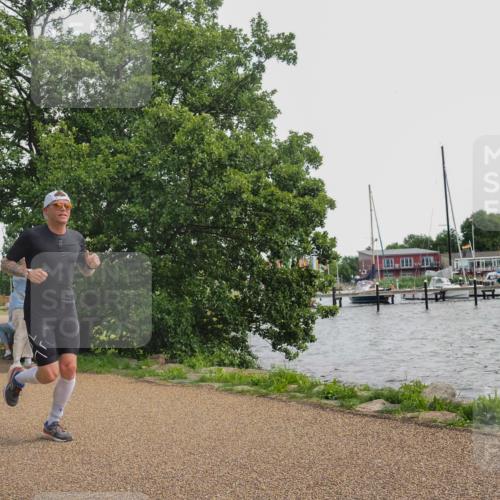 22.06.2025 - Viking Triathlon KatJ http://msf.ph/oto/8134825 22.06.2025 14:15:37 Laufen 442 meine-sportfotos.de