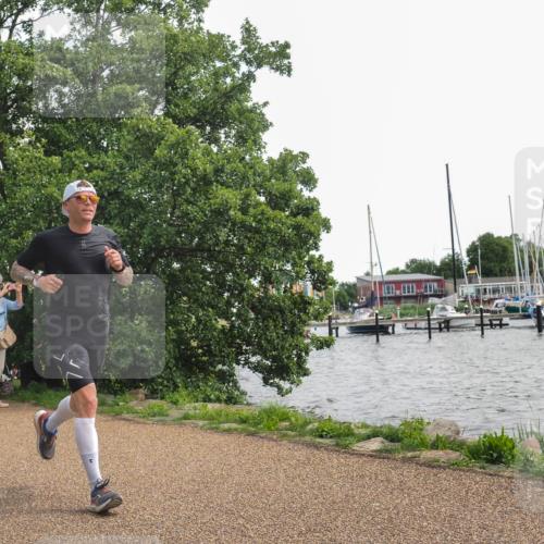 22.06.2025 - Viking Triathlon KatJ http://msf.ph/oto/8134827 22.06.2025 14:15:37 Laufen 442 meine-sportfotos.de