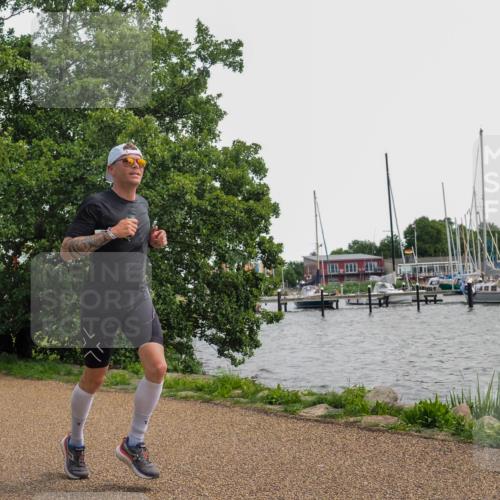 22.06.2025 - Viking Triathlon KatJ http://msf.ph/oto/8134829 22.06.2025 14:15:37 Laufen 442 meine-sportfotos.de