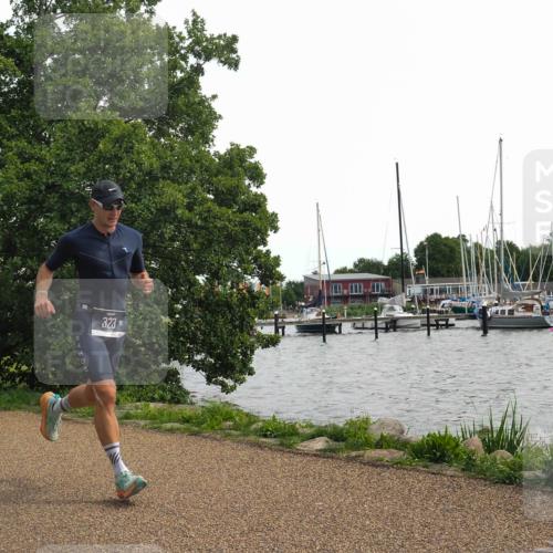 22.06.2025 - Viking Triathlon KatJ http://msf.ph/oto/8134836 22.06.2025 14:15:45 Laufen 323 meine-sportfotos.de