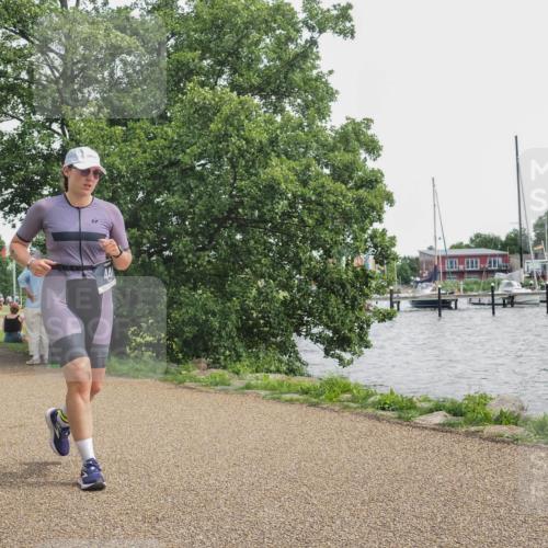 22.06.2025 - Viking Triathlon KatJ http://msf.ph/oto/8134863 22.06.2025 14:16:04 Laufen 441 meine-sportfotos.de
