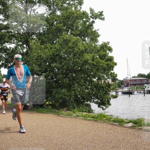 22.06.2025 - Viking Triathlon KatJ http://msf.ph/oto/8134868 22.06.2025 14:16:33 Laufen 77, 237 meine-sportfotos.de