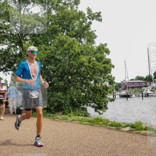 22.06.2025 - Viking Triathlon KatJ http://msf.ph/oto/8134871 22.06.2025 14:16:33 Laufen 77, 237 meine-sportfotos.de