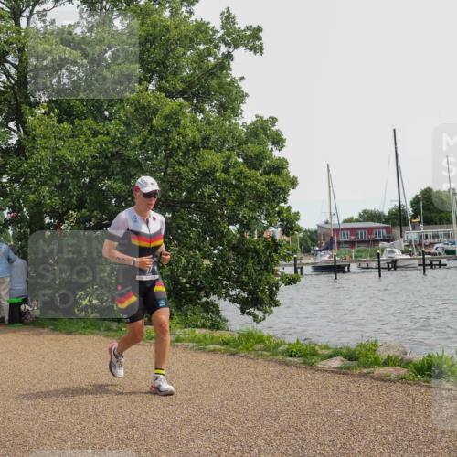 22.06.2025 - Viking Triathlon KatJ http://msf.ph/oto/8134879 22.06.2025 14:16:35 Laufen 71, 77, 237, 511 meine-sportfotos.de