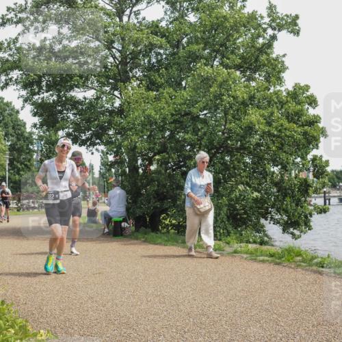 22.06.2025 - Viking Triathlon KatJ http://msf.ph/oto/8134903 22.06.2025 14:16:52 Laufen 34, 128, 182, 546 meine-sportfotos.de