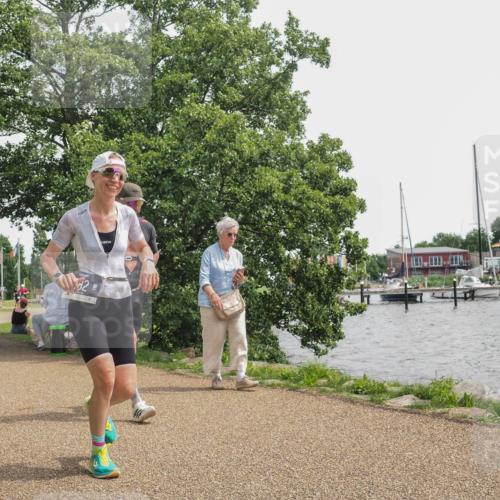 22.06.2025 - Viking Triathlon KatJ http://msf.ph/oto/8134908 22.06.2025 14:16:53 Laufen 34, 128, 182, 546 meine-sportfotos.de