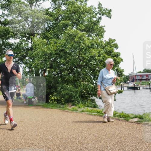 22.06.2025 - Viking Triathlon KatJ http://msf.ph/oto/8134912 22.06.2025 14:16:55 Laufen 34, 182, 546 meine-sportfotos.de
