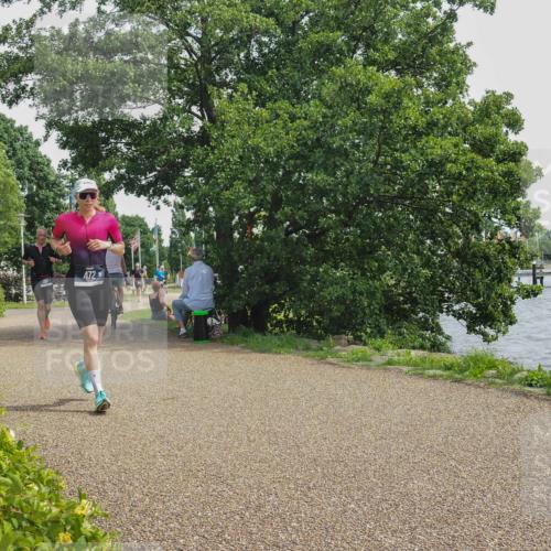 22.06.2025 - Viking Triathlon KatJ http://msf.ph/oto/8134932 22.06.2025 14:17:09 Laufen 288, 472 meine-sportfotos.de