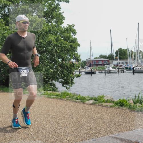 22.06.2025 - Viking Triathlon KatJ http://msf.ph/oto/8134972 22.06.2025 14:17:26 Laufen 335 meine-sportfotos.de