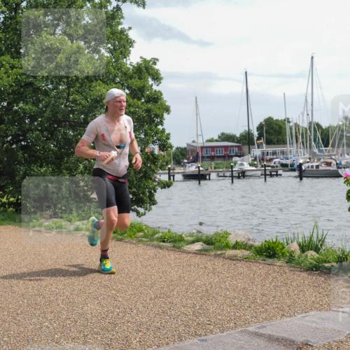 22.06.2025 - Viking Triathlon KatJ http://msf.ph/oto/8134981 22.06.2025 14:17:31 Laufen 556 meine-sportfotos.de