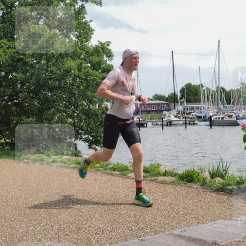 22.06.2025 - Viking Triathlon KatJ http://msf.ph/oto/8134983 22.06.2025 14:17:31 Laufen 556 meine-sportfotos.de