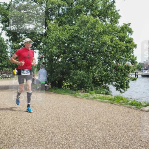 22.06.2025 - Viking Triathlon KatJ http://msf.ph/oto/8134998 22.06.2025 14:17:49 Laufen 482 meine-sportfotos.de