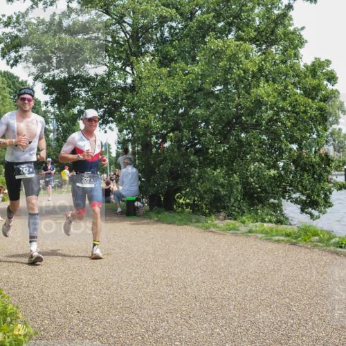 22.06.2025 - Viking Triathlon KatJ http://msf.ph/oto/8135007 22.06.2025 14:17:59 Laufen 242, 329 meine-sportfotos.de