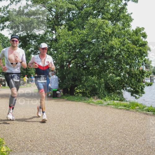 22.06.2025 - Viking Triathlon KatJ http://msf.ph/oto/8135009 22.06.2025 14:18:00 Laufen 242, 329 meine-sportfotos.de