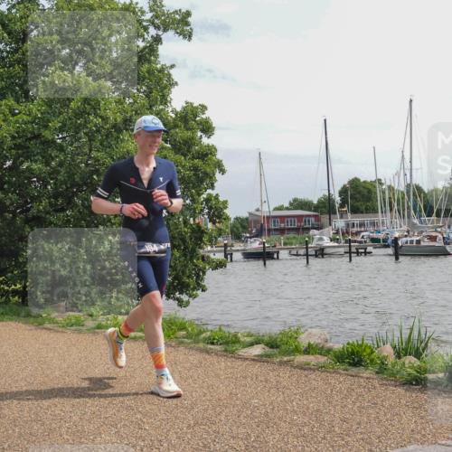 22.06.2025 - Viking Triathlon KatJ http://msf.ph/oto/8135019 22.06.2025 14:18:06 Laufen 194, 343 meine-sportfotos.de