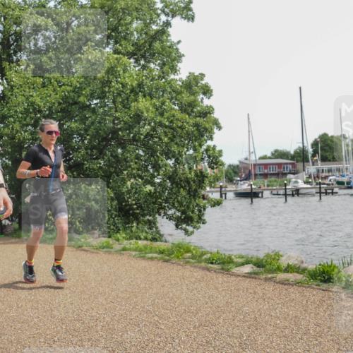 22.06.2025 - Viking Triathlon KatJ http://msf.ph/oto/8135023 22.06.2025 14:18:09 Laufen 12, 28, 194, 343 meine-sportfotos.de
