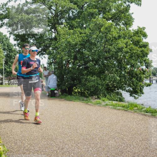 22.06.2025 - Viking Triathlon KatJ http://msf.ph/oto/8135068 22.06.2025 14:18:29 Laufen 165 meine-sportfotos.de