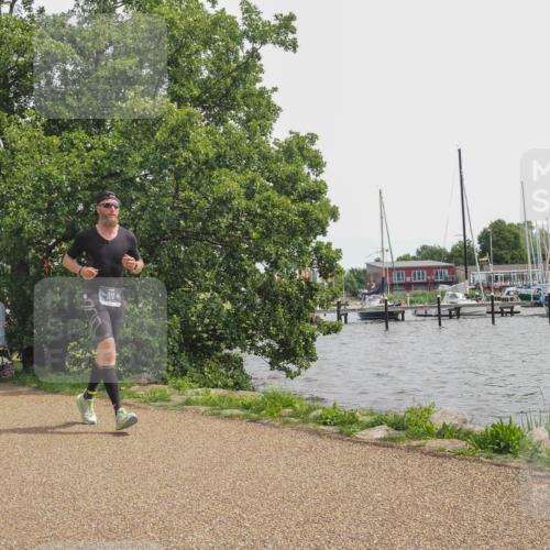 22.06.2025 - Viking Triathlon KatJ http://msf.ph/oto/8135079 22.06.2025 14:18:56 Laufen 311 meine-sportfotos.de