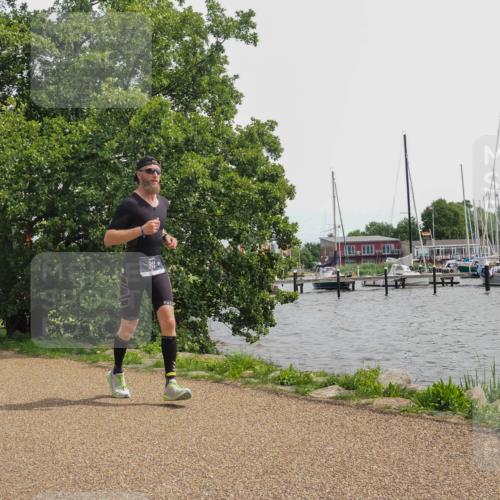 22.06.2025 - Viking Triathlon KatJ http://msf.ph/oto/8135082 22.06.2025 14:18:56 Laufen 311 meine-sportfotos.de