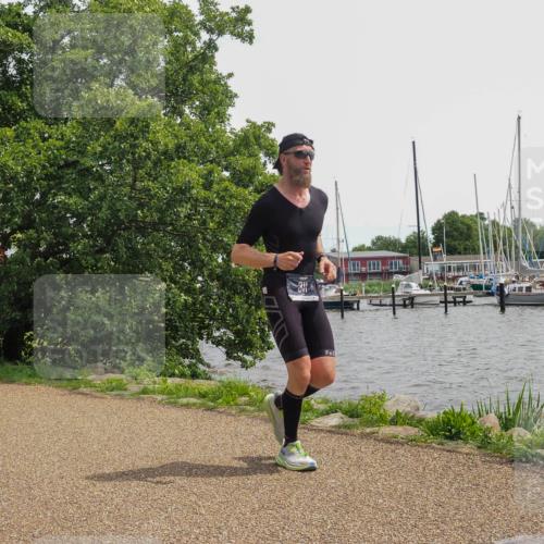 22.06.2025 - Viking Triathlon KatJ http://msf.ph/oto/8135087 22.06.2025 14:18:57 Laufen 311 meine-sportfotos.de