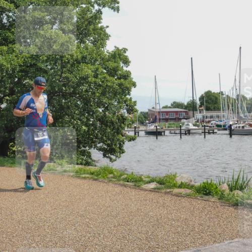22.06.2025 - Viking Triathlon KatJ http://msf.ph/oto/8135122 22.06.2025 14:19:27 Laufen 135 meine-sportfotos.de