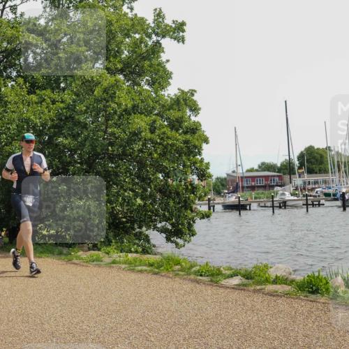 22.06.2025 - Viking Triathlon KatJ http://msf.ph/oto/8135159 22.06.2025 14:19:55 Laufen 519 meine-sportfotos.de