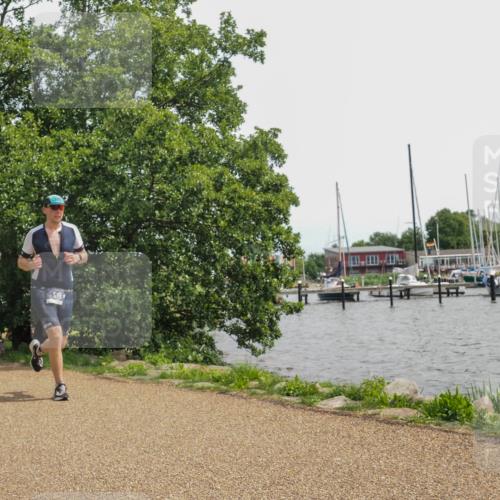 22.06.2025 - Viking Triathlon KatJ http://msf.ph/oto/8135160 22.06.2025 14:19:55 Laufen 519 meine-sportfotos.de