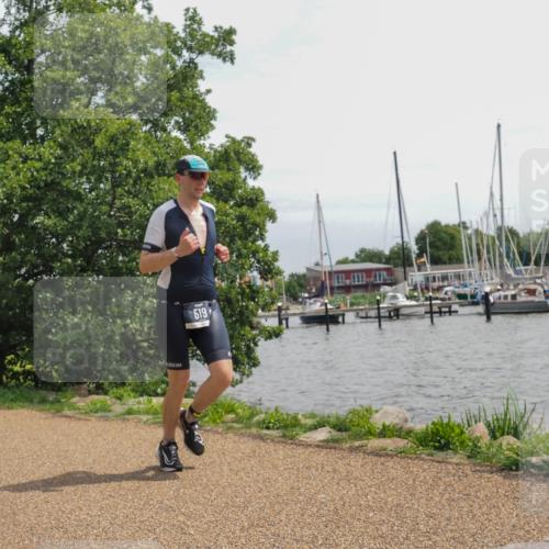 22.06.2025 - Viking Triathlon KatJ http://msf.ph/oto/8135166 22.06.2025 14:19:56 Laufen 519 meine-sportfotos.de