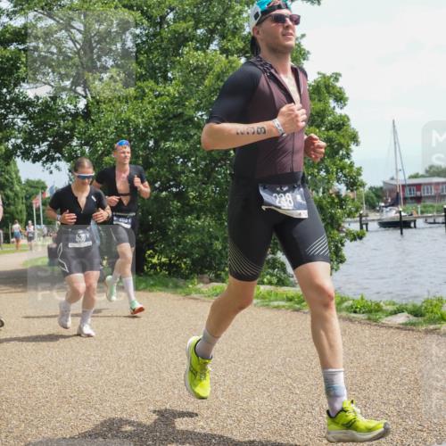 22.06.2025 - Viking Triathlon KatJ http://msf.ph/oto/8135204 22.06.2025 14:20:18 Laufen 203, 238, 530, 635 meine-sportfotos.de