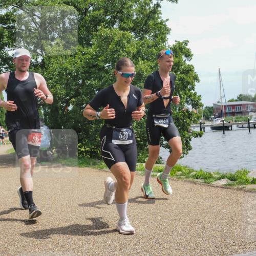22.06.2025 - Viking Triathlon KatJ http://msf.ph/oto/8135211 22.06.2025 14:20:19 Laufen 203, 238, 530, 624, 635 meine-sportfotos.de