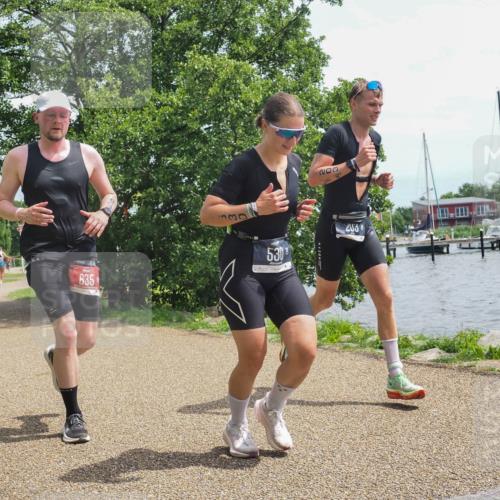 22.06.2025 - Viking Triathlon KatJ http://msf.ph/oto/8135212 22.06.2025 14:20:19 Laufen 203, 238, 530, 624, 635 meine-sportfotos.de