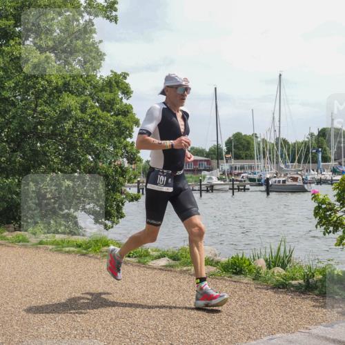 22.06.2025 - Viking Triathlon KatJ http://msf.ph/oto/8135285 22.06.2025 14:21:03 Laufen 101 meine-sportfotos.de